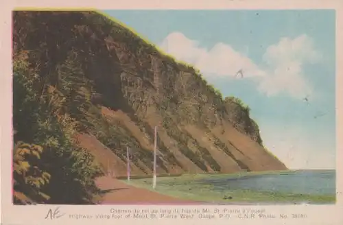 Kanada - Kanada - Gaspe - Highway along Mont St. Pierre - ca. 1925