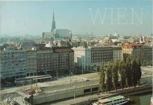 Österreich - Wien - Österreich - Blick zum Stephansdom