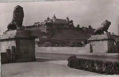 Würzburg - Löwenbrücke