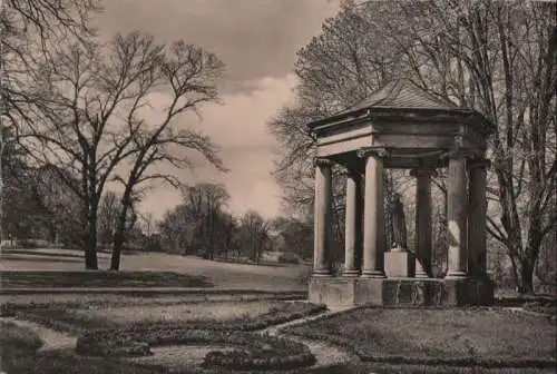 Weimar - Musentempel im Tiefurter Park - 1959