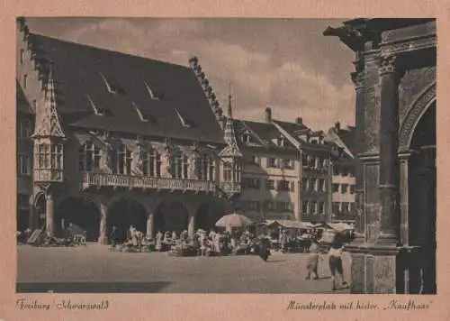 Freiburg - Münsterplatz mit Kaufhaus - ca. 1955