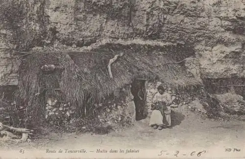 Frankreich - Tancarville - Frankreich - Hutte dans les falaises