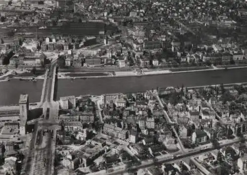 Frankfurt Main - Friedensbrücke