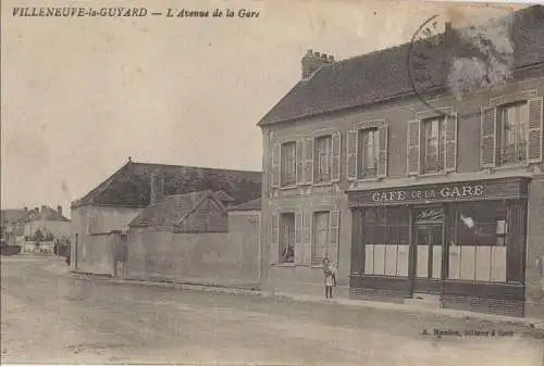 Frankreich - Villeneuve -la-Guyard - Frankreich - Avenue de la Gare