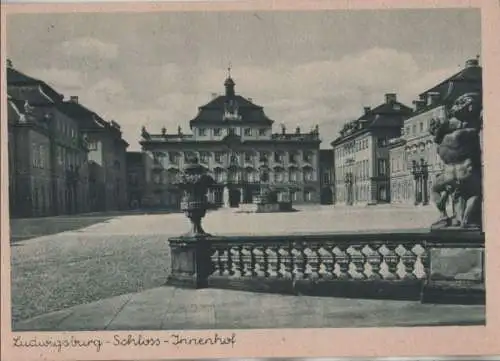 Ludwigsburg - der Innenhof des Schlosses - ca. 1950