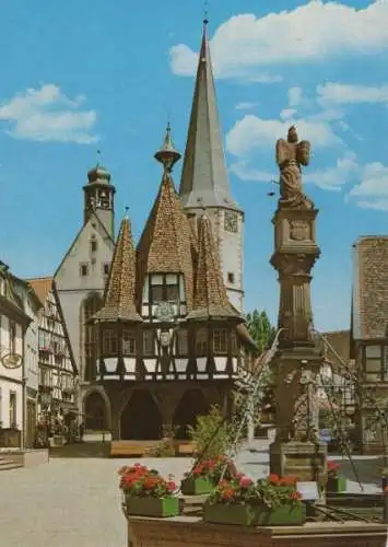 Michelstadt - Marktplatz mit Rathaus