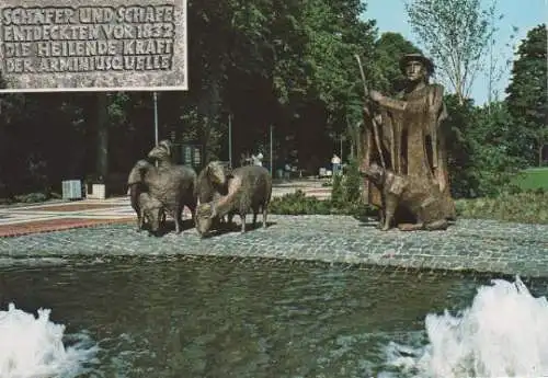 Bad Lippspringe - Schäferdenkmal vor dem Kurpark-Eingang - 2004