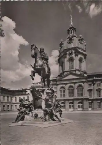 Berlin, Schloss Charlottenburg - mit Denkmal Kurfürst - ca. 1965