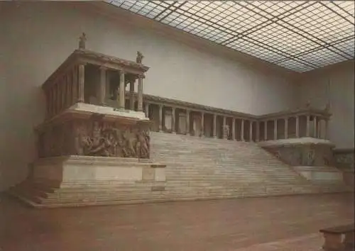 Staatliche Museen, Berlin - Großer Altar im Pergamonmuseum - 1988