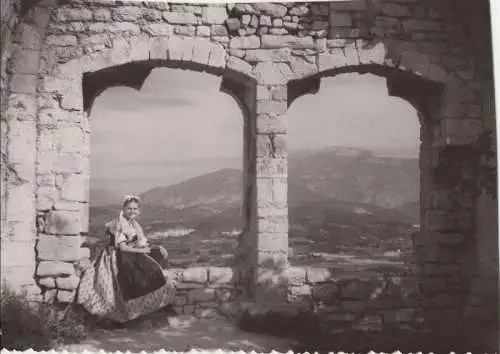 Frankreich - Crestet - Frankreich - Blick von der Brug