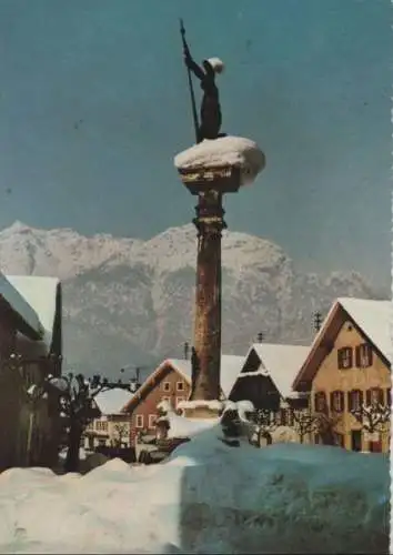 Garmisch-Partenkirchen - Floriansbrunnen mit Kramer - ca. 1965