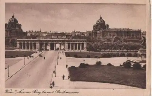 Österreich - Österreich - Wien - Äusseres Burgtor mit Staatsmuseum - ca. 1935