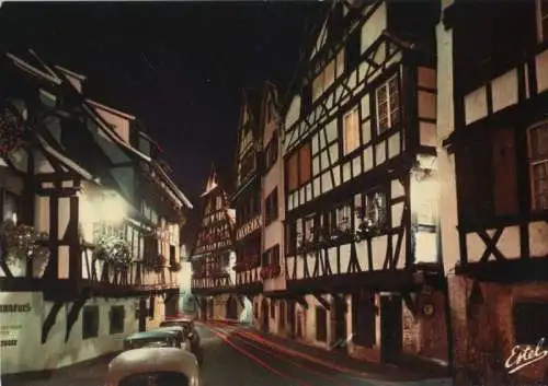 Frankreich - Frankreich - Strasbourg - La Rue du Bain aux Plantes illuminee - ca. 1980