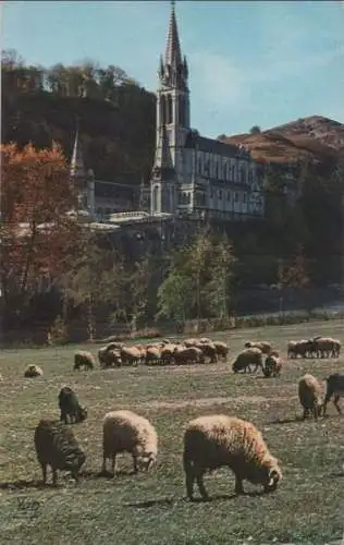 Frankreich - Frankreich - Lourdes - La Basilique et le Gave - 1967