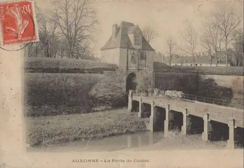 Frankreich - Auxonne - Frankreich - Porte de Comte