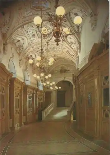 Dresden - Semperoper, unteres Rundfoyer - 1986