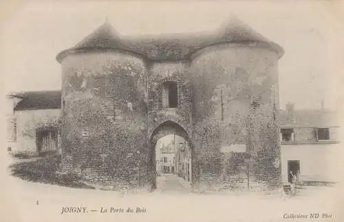 Frankreich - Joigny - Frankreich - Porte du Bois