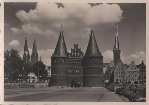 Lübeck - Marienkirche und Holstentor - ca. 1955