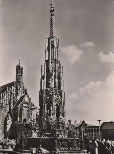 Nürnberg - Schöner Brunnen und Frauenkirche - 1965