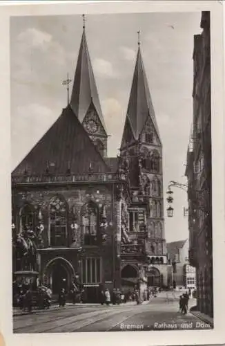 Ense-Bremen - Rathaus und Dom