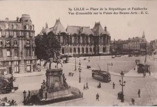 Frankreich - Frankreich - Lille - Place de la Republique - ca. 1935