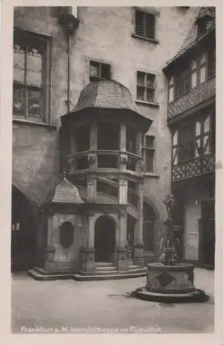 Frankfurt - Wendeltreppe im Römerhof - ca. 1955