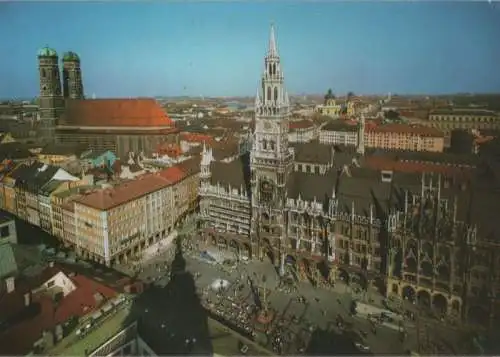 München - Dom und Neues Rathaus