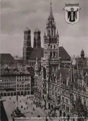 München - Marienplatz mit Rathaus - ca. 1960