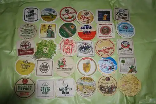 Paket mit 30 Bierdeckeln (Bierdeckel, Paket, Konvolut, Lot) - BDP 0018