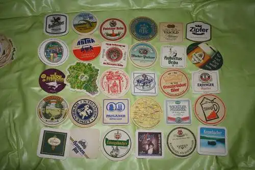 Paket mit 30 Bierdeckeln (Bierdeckel, Paket, Konvolut, Lot) - BDP 0019