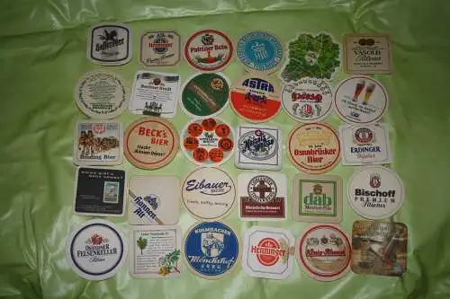 Paket mit 30 Bierdeckeln (Bierdeckel, Paket, Konvolut, Lot) - BDP 0020