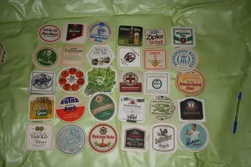 Paket mit 30 Bierdeckeln (Bierdeckel, Paket, Konvolut, Lot) - BDP 0017