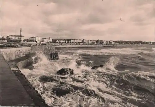 Rostock-Warnemünde - Blick von der Westmole zum Badestrand - 1963