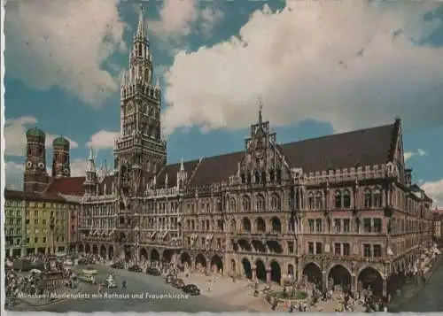 München - Rathaus mit Frauenkirche