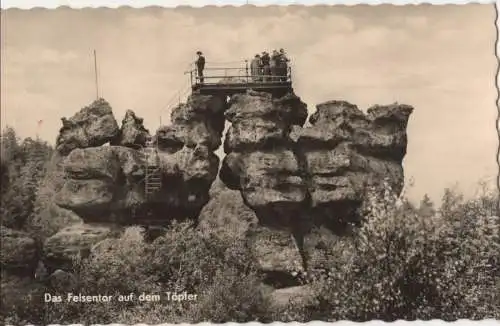 Zittauer Gebirge - Felsentor auf dem Töpfer