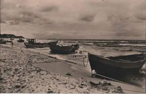 Ostsee - Boote am Strand