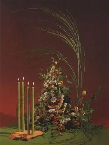 Weihnachtliche Pyramide Arrangement