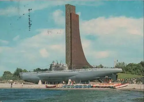 Laboe - Marine-Ehrenmal mit U 995 - 1977