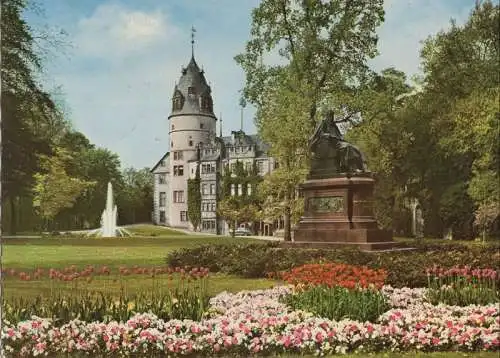 Detmold - Schloss mit Denkmal