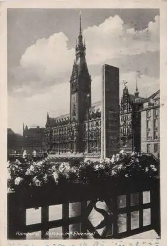 Hamburg - Rathaus mit Ehrenmal - ca. 1960