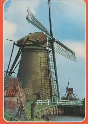 Windmühle am Wasser