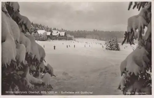 Oberhof - Golfwiese mit Golfhotel