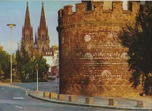 Köln - Dom und Römerturm