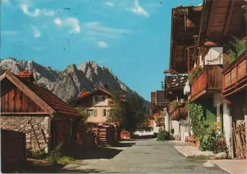 Garmisch-Partenkirchen - Frühlingsstraße