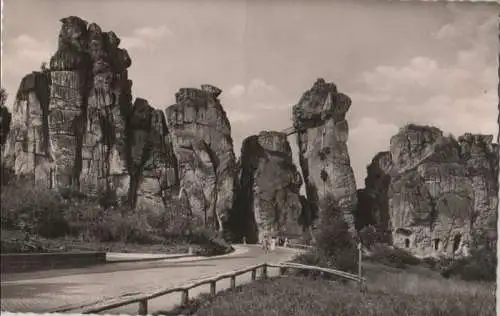 Horn-Bad Meinberg, Exeernsteine - Vorderansicht - 1991