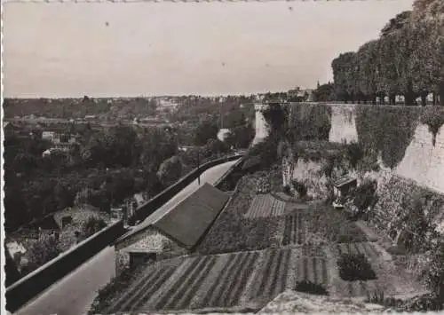 Frankreich - Frankreich - Poitiers - Vallee du Clain et Tour - ca. 1965