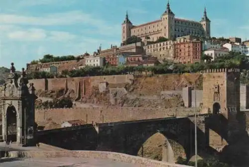 Spanien - Spanien - Toledo - Bridge of Alcantara and the Alcazar - ca. 1980