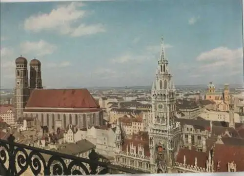 münc - Rathaus mit Frauenkirche