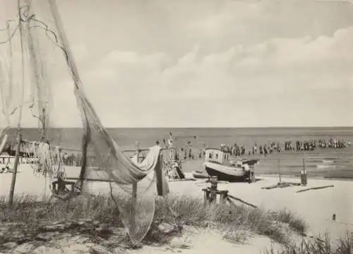 Heringsdorf-Bansin - Fischernetze am Strand