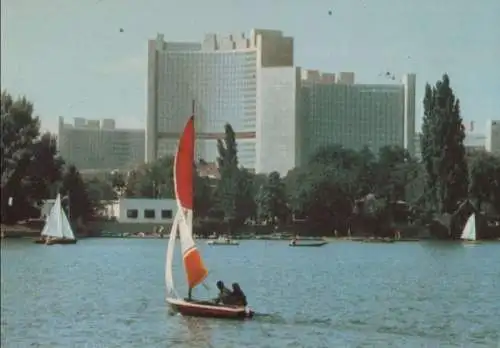 Österreich - Österreich - Wien - Das Internationale Zentrum - 1998